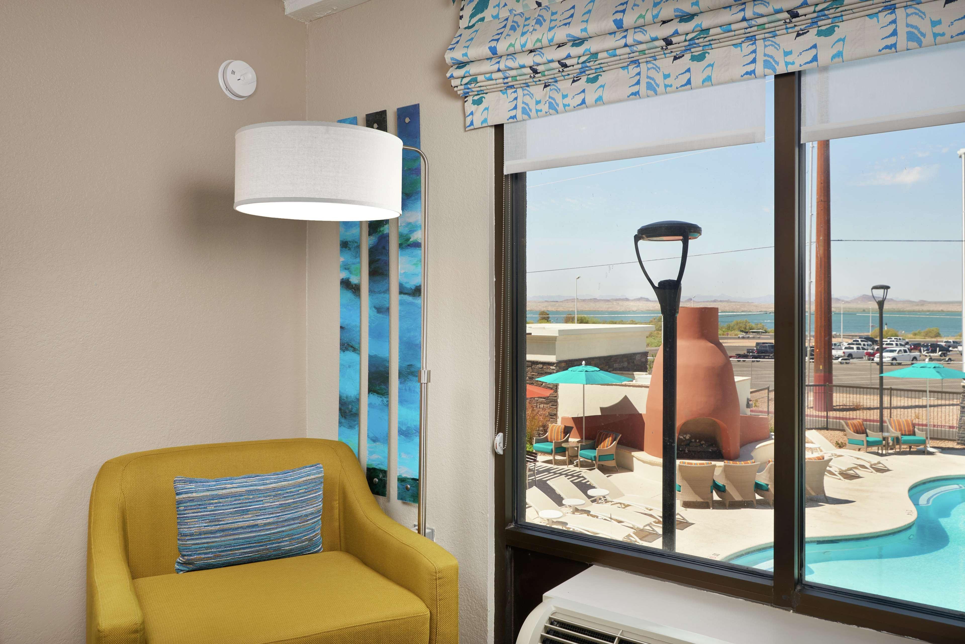 Hampton Inn Lake Havasu City Exterior foto
